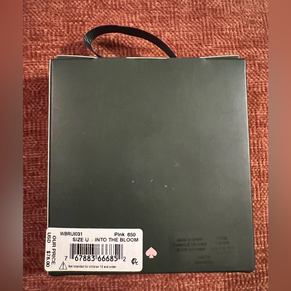 NWT Kate Spade Flower Stud Earrings & Pendant Necklace Set - Picture 2 of 2